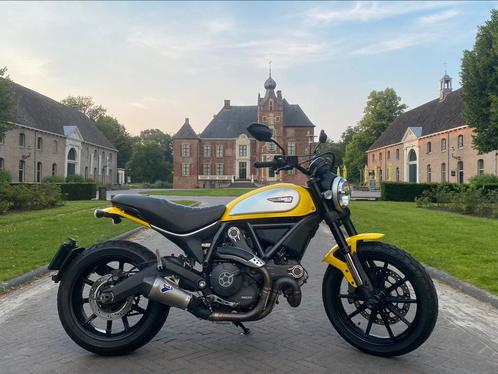 Ducati Scrambler 800 Icon  Termignoni  dealer onderhouden