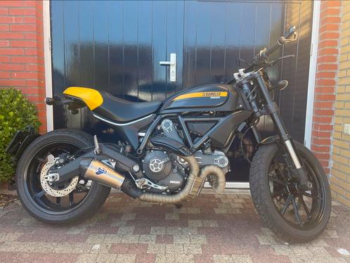 Ducati Scrambler Full Throttle 10.726 KM (02-2016)