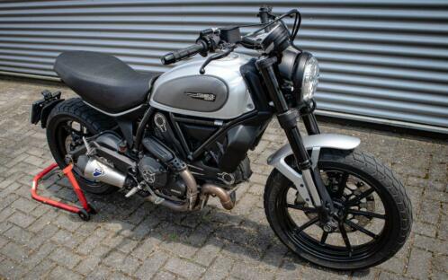 Ducati Scrambler Icon silver - Termignoni - Rizoma - BTW