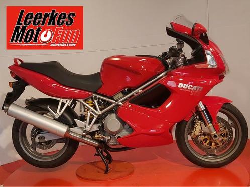 Ducati ST 3  ST3 Sport Touring rood (2004)