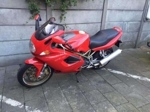DUCATI ST2 (bj 1998)