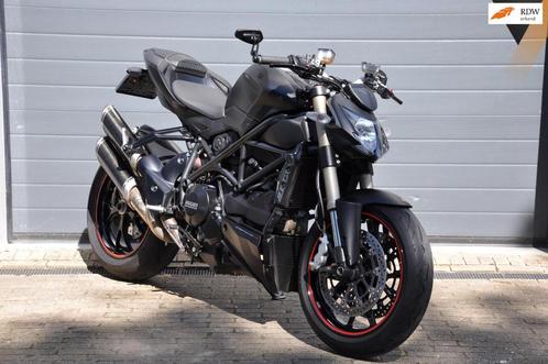 Ducati SteetFighter 848 Hele nette en complete motor