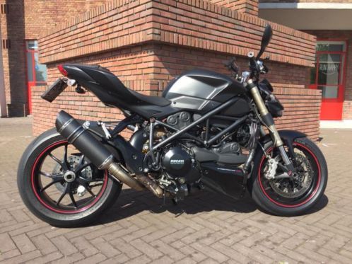 Ducati streetfighter 848. LAATSTE DAG Zeer scherp geprijsd