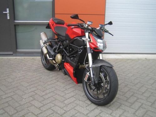 DUCATI STREETFIGHTER (bj 2009)