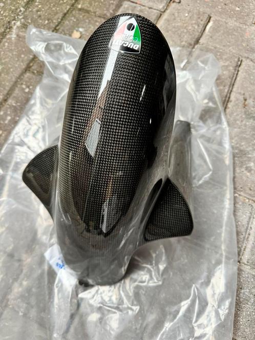 Ducati streetfighter Carbon voorspatbord
