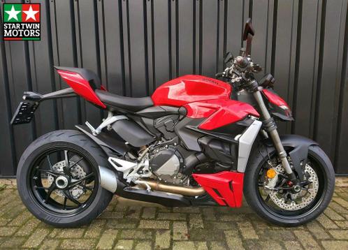 Ducati Streetfighter V2