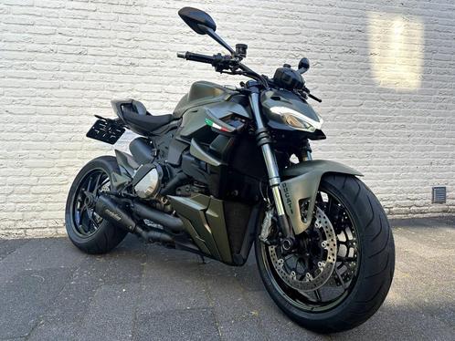 Ducati Streetfighter V2 storm green vol opties