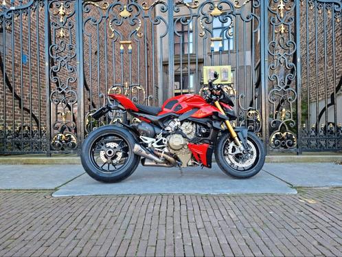 Ducati streetfighter v4s akrapovic AKTIEE LEES ADVERTENTIE