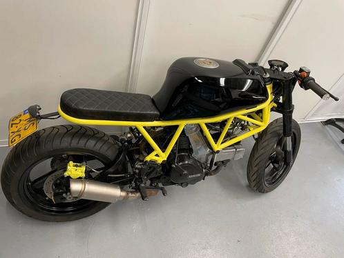 Ducati Super Sport 600 SS600 custom caferacer cafe racer