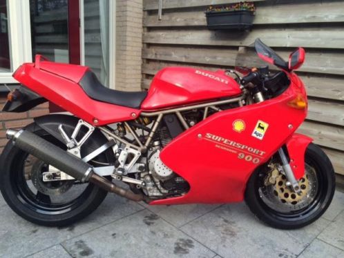 Ducati Super Sport 900
