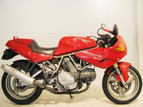 Ducati supersport 600 nuda ( bj 1998) rood