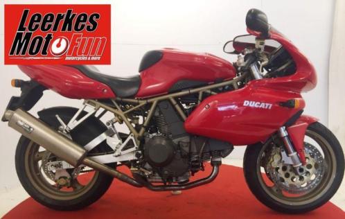 Ducati Supersport 900 900SS nuda, remus dempers, rood (1999)