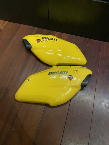 Ducati Supersport Nuda kuip set