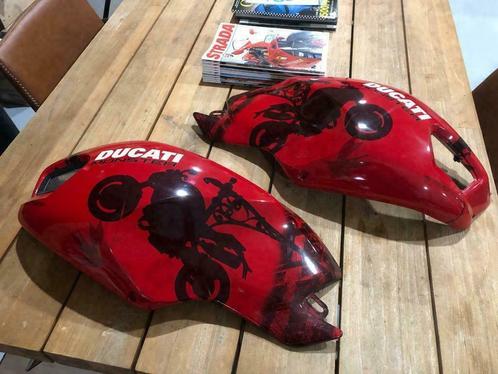 Ducati tank cover set linksrechts Monster 696 796 1100