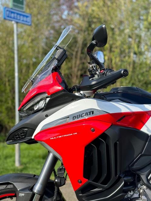 Ducati V4 S Multistrada Sport Radar Travel 9500km 4EverRed