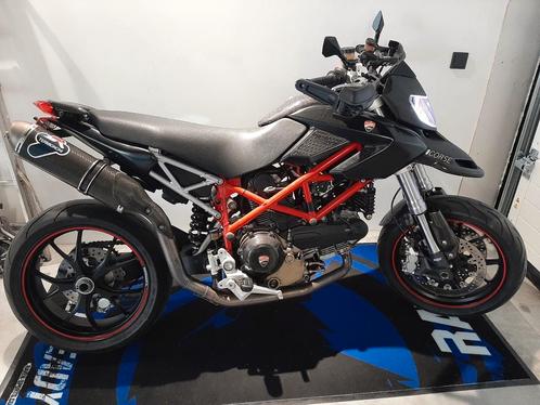 Ducatie hypermotard 1100 CARBON TERMIGNONI BJ2010