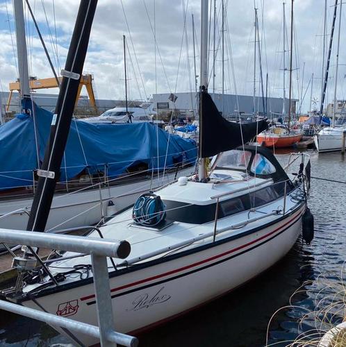 Dufour 2800 kajuitzeilboot zeilboot ligplaats LEMMER