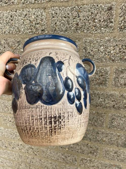 Duitse Scheiruch keramik , 820-28 pot