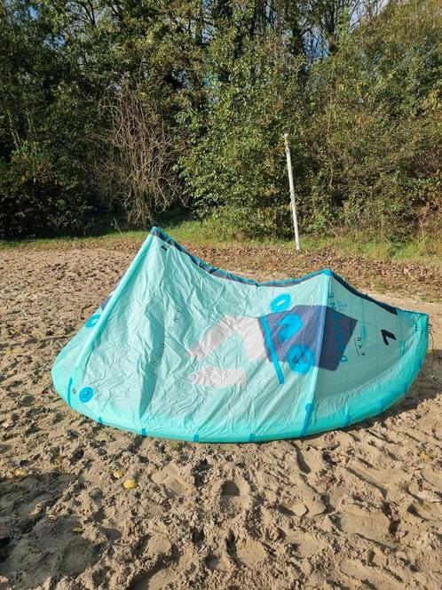 Duotone Evo 7m en 9m (mint) kiteset, evt met bar en board