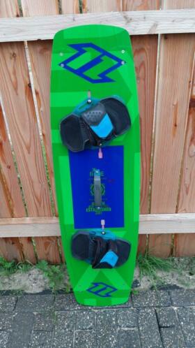 (Duotone) North X-ride 1,32 x 39 kiteboard twintip