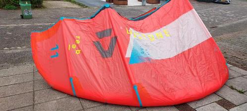 Duotone Rebel 2020 rood 11m - easy upwind en zachte landing