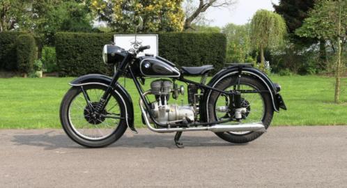 Dutch Lion Motorbikes 150 oldtimer motorfietsen op voorraad