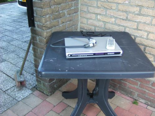 dvd speler met kabel 