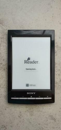 E-reader Sony PRS-T1 met hoesje