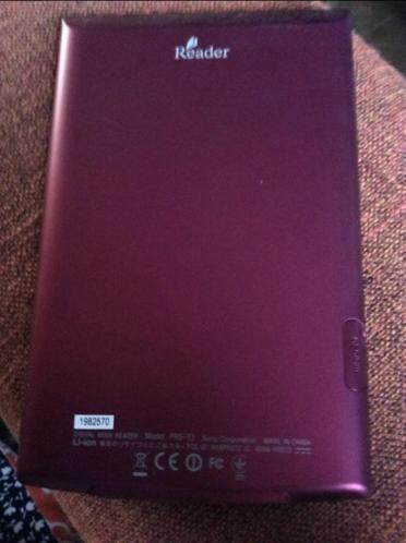 E-reader Sony PRS-T2 (als nieuw) rood, ziet eruit als nieuw