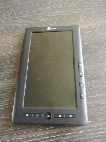 E-reader,icarus met boeken