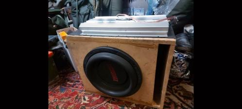 earthquake 15 inch subwoofer met low bass kist