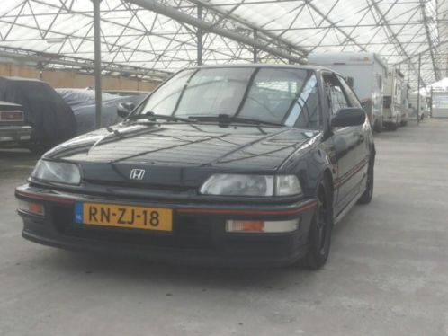 EE9 in onderdelen