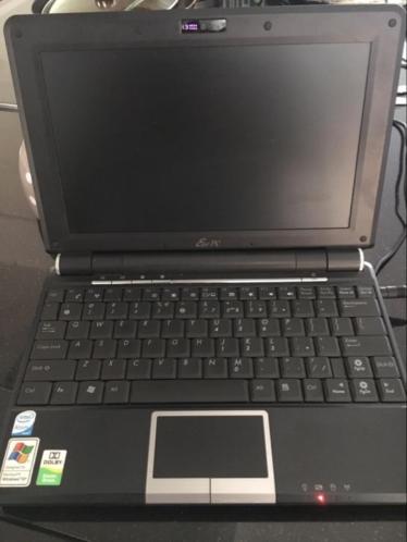 Eee PC mini laptop met nieuwe installatie xp