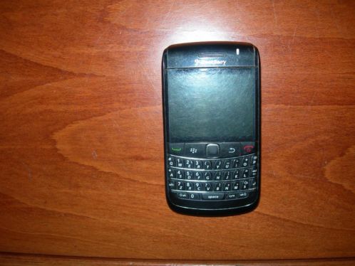 Een blackberry bold 9780 nog prima.