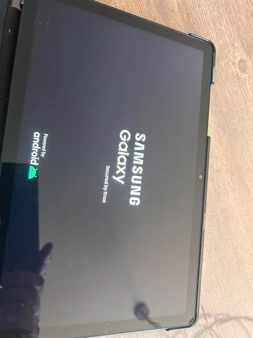 Een half jaar oude samsung tablet 64 gb 11inch