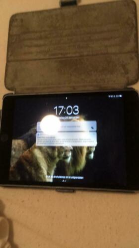 Een iPad met fortnite erop