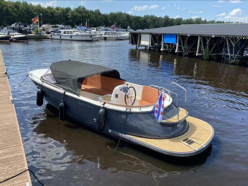 Elegance-boats 670 diesel tender bestel nu voor 2022