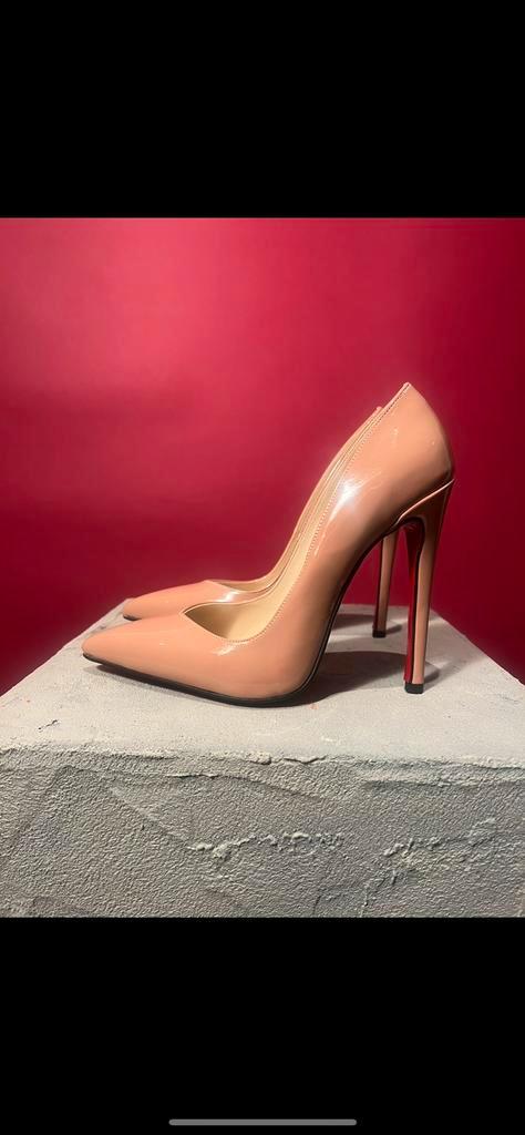 Elegante Stilettos maat 36-40 kleuren zalm