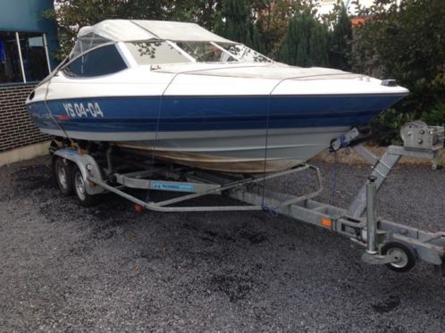en Bayliner 2050 Bowrider