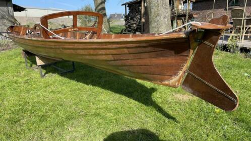 English Wherry roeiboot 1930 houten skiff