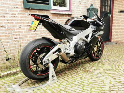 Erg nette en eerlijke Aprilia RSV4 2010