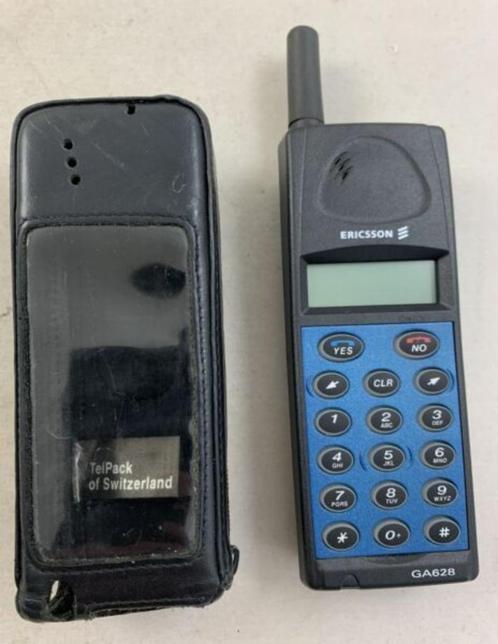 Ericsson GA 628 GA628 vintage gsm handy mobiele telefoon 90s