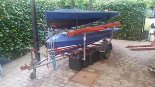 Europe merk Winner 2 stuks met dubbele trailer