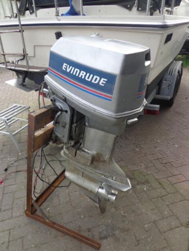 Evinrude V4 90 pk elec.start, trim en tilt
