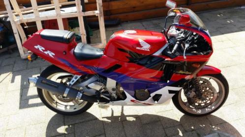 Exclusieve Honda CBR400RR NC23  evt. vele onderdelen