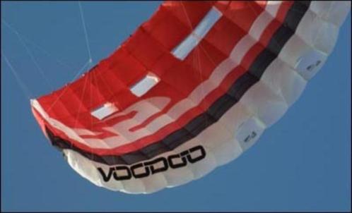 Extreme kite - Flysurfer VOODOO 14, amphibian type.