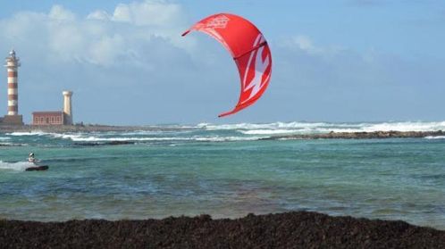 F-one bandit 7 (2014) 7m kite only of met bar