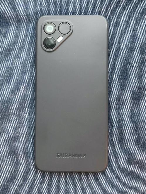 Fairphone 4 met hoesje