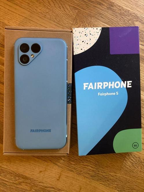Fairphone 5 lichtblauw