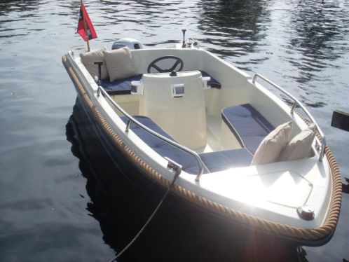 Family 450 sloepconsoleboot 2014 IN ABSOLUTE NIEUWSTAAT 